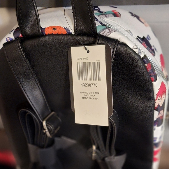 Loungefly Naruto Backpack - Picture 3 of 4